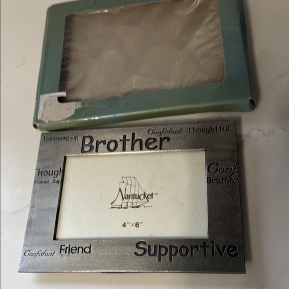 Nantucket Silver Photo Frame - Picture 4 of 4